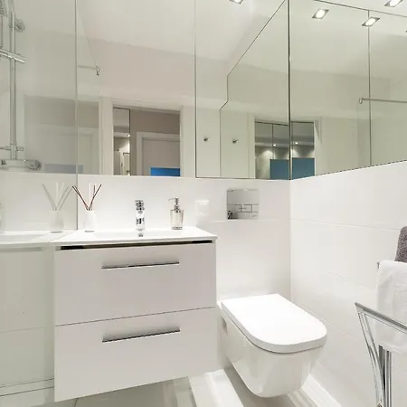 Chmielna 73 P&o Serviced Apartamento Varsovia