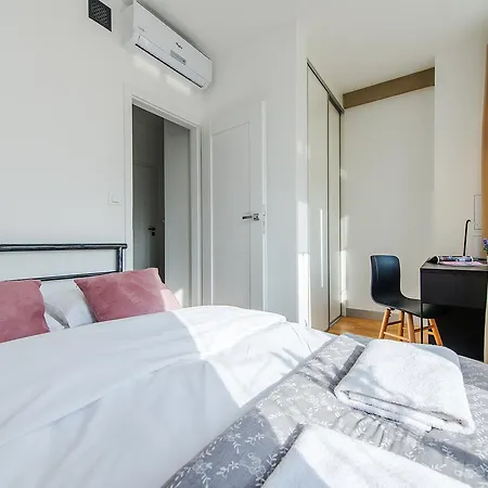 Appartement Chmielna 73 P&o Serviced *