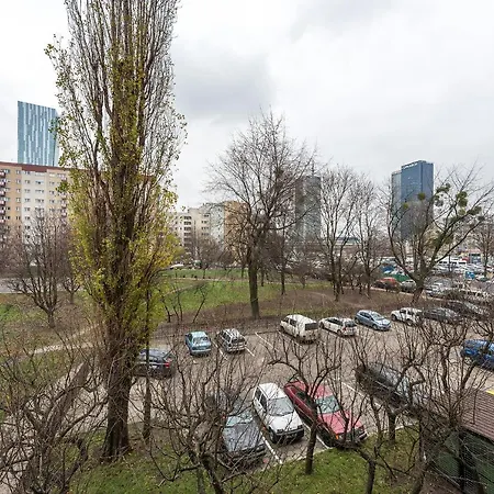 Chmielna 73 P&o Serviced